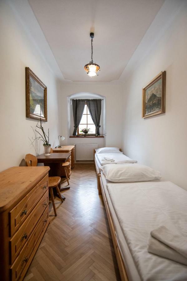 Guest house Restaurace A Stara Posta *